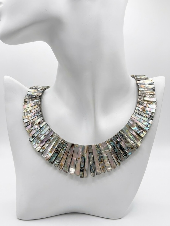 Jewelry - 2-in-1 Reversible necklace - Natural Mother of Pearl & Iridescent Abalone Choker